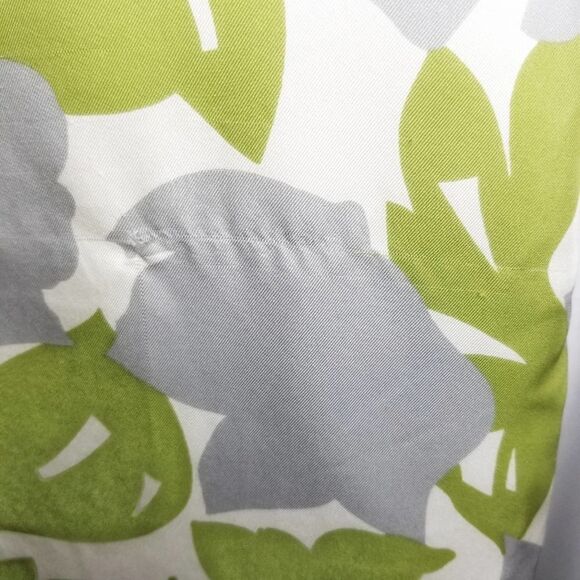 Boden Light Green and Gray Silk Floral V-Neck 3/4 Sleeve Dress - Picture 10 of 10